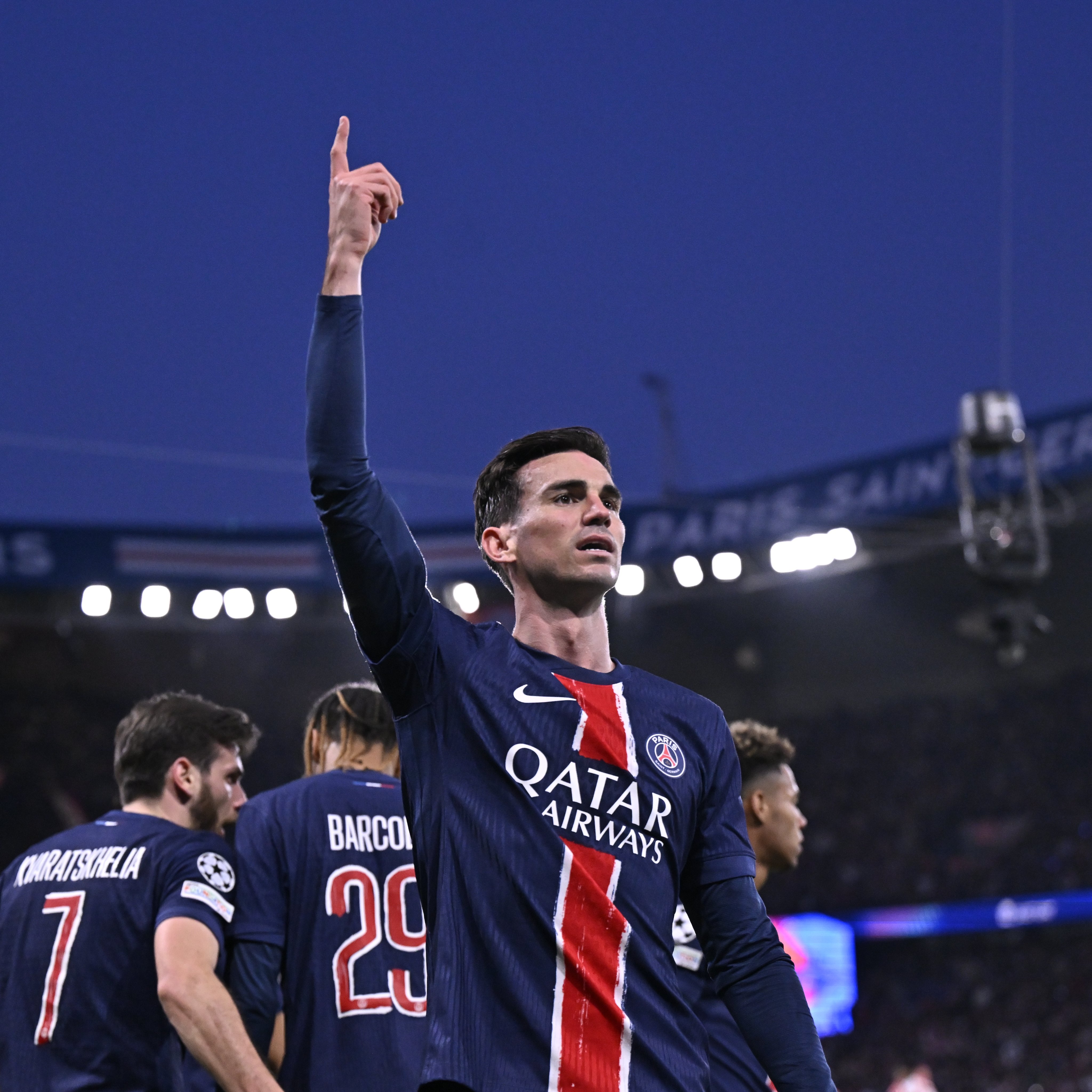 开云官方在线入口-阿森纳训练开放日，今夜复出首秀引欢呼，亚冠在即，年轻球员得到机会-开云官方在线入口